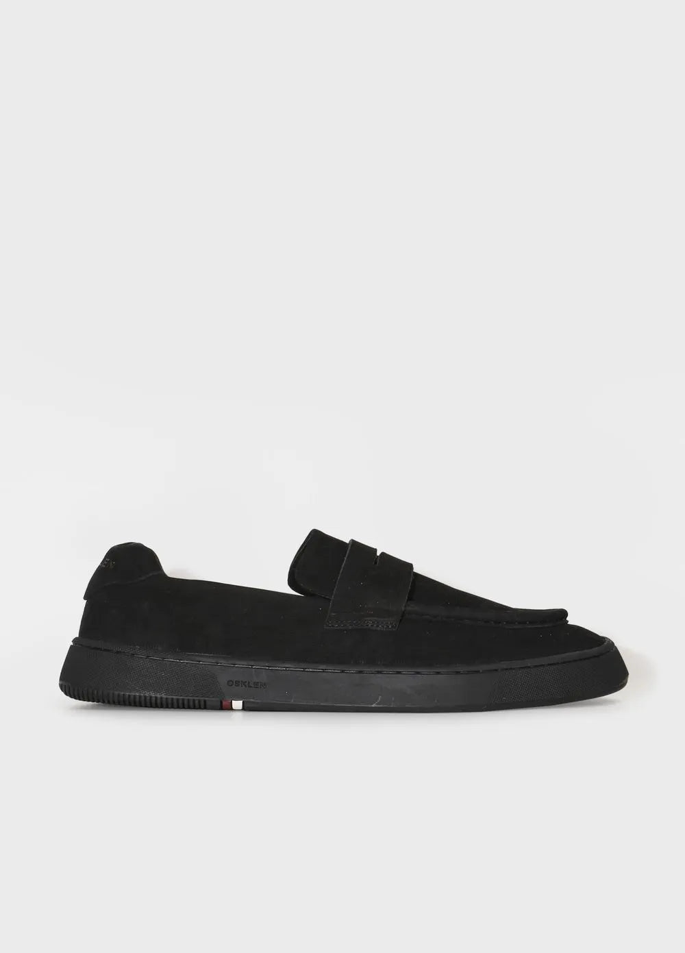 TENIS OSKLEN SOHO SLIP ON BLACK SOLE