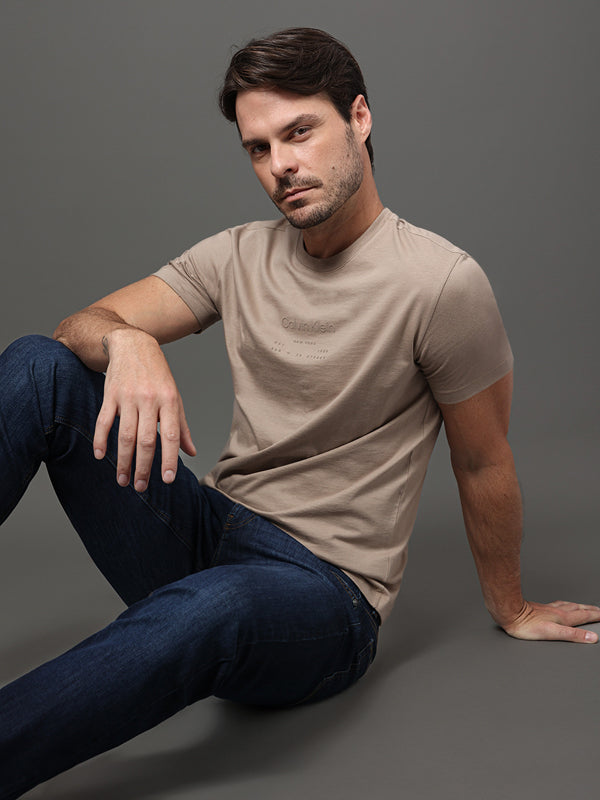 CAMISETA MASCULINA CALVIN KLEIN  LOGO ADDRESS