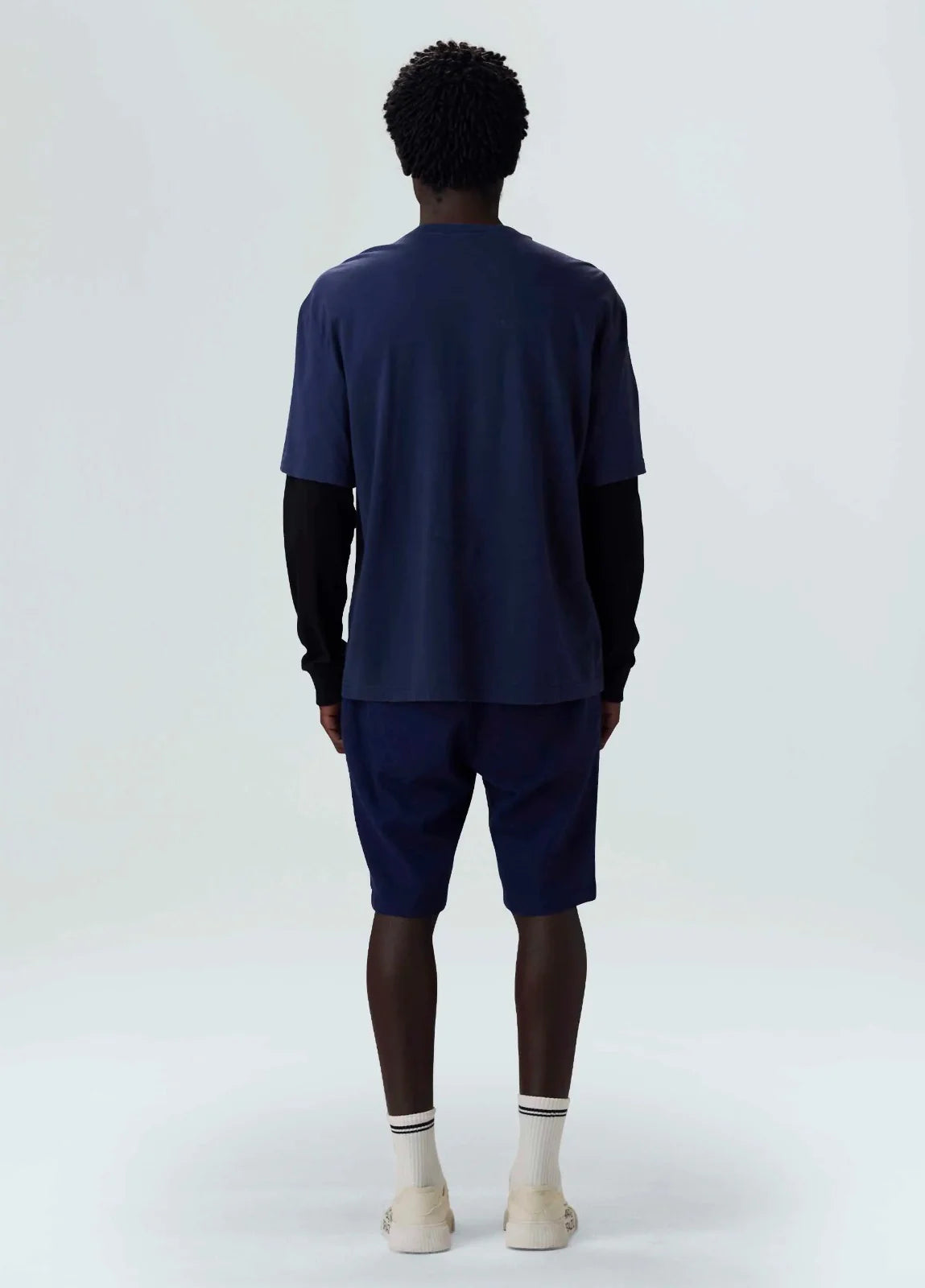 BERMUDA OSKLEN MASCULINA ALFAIATARIA EM LINHO