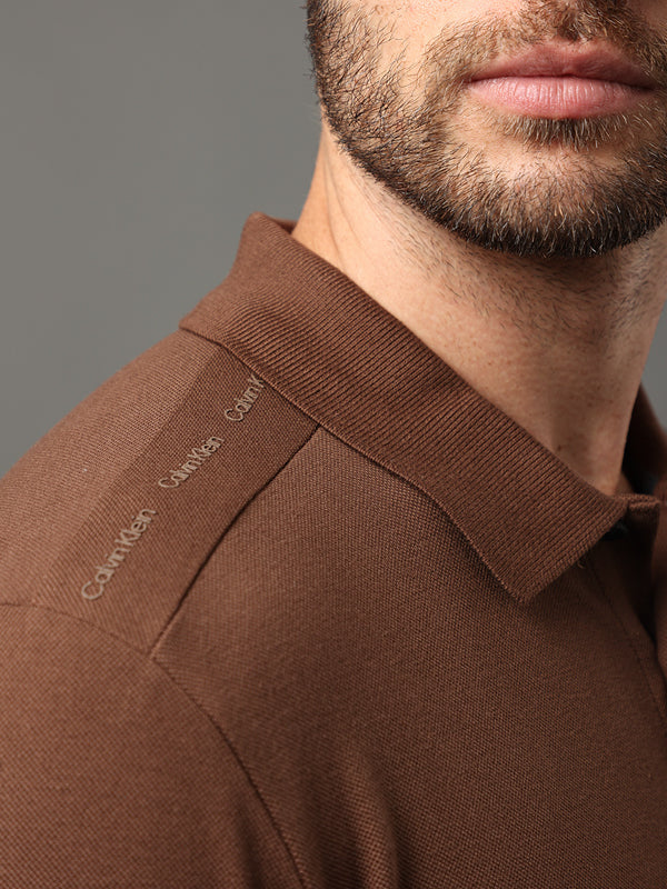 POLO CALVIN KLEIN MASCULINA SLIM RECORTE LOGO OMBRO