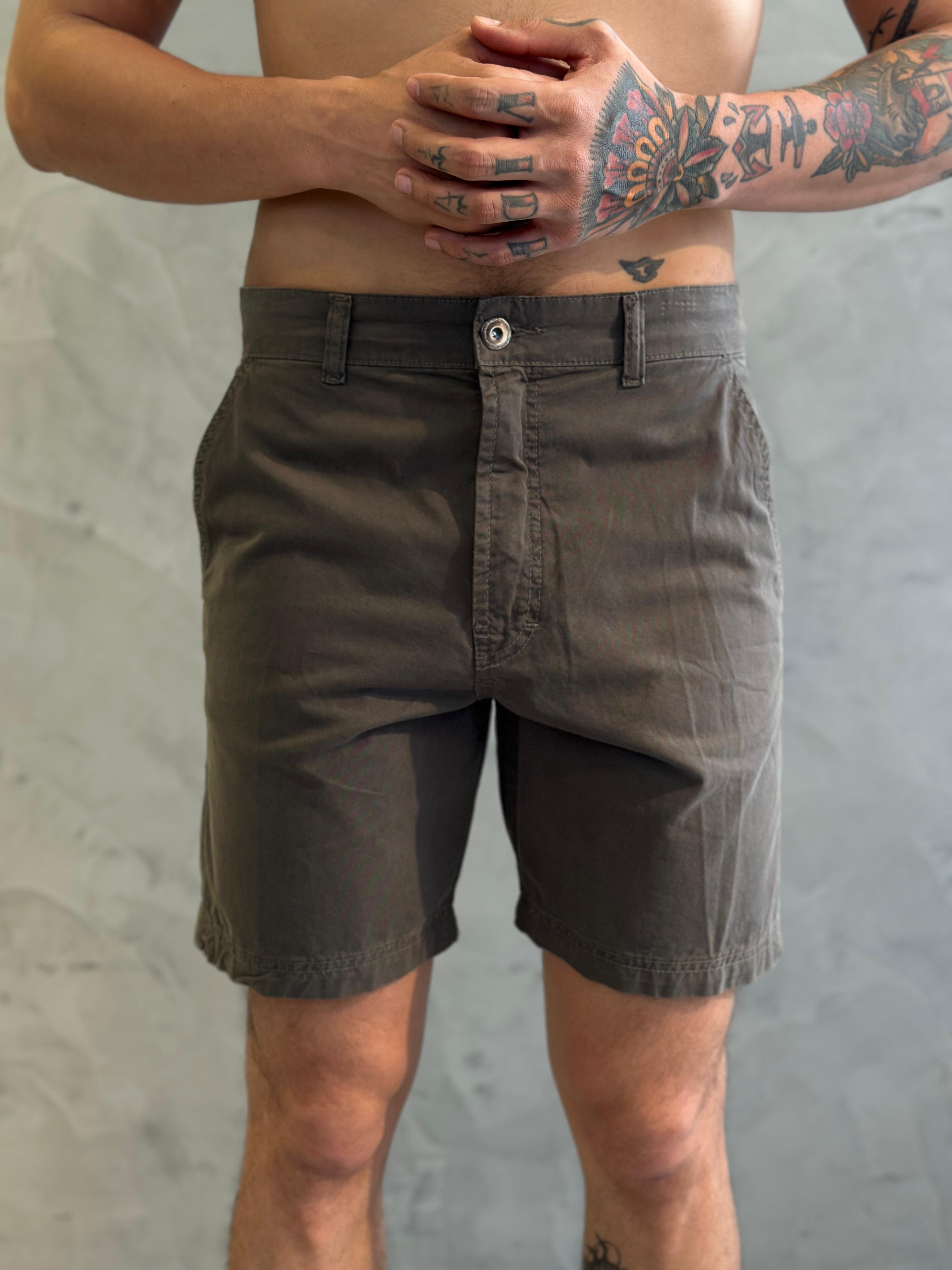 BERMUDA ELLUS COLOR TWILL (URBAN) VERDE