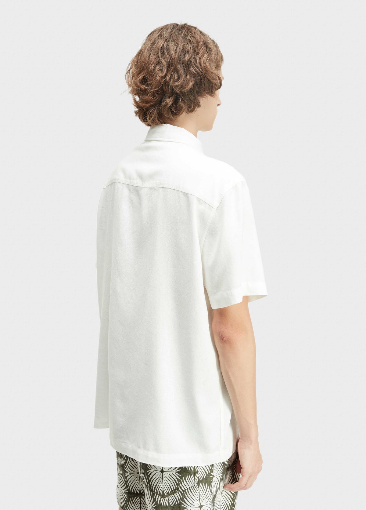 CAMISA OSKLEN MASCULINA LINEN LEAF EMBROIDERY