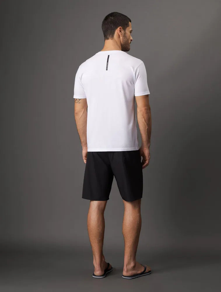CAMISETA CALVIN KLEIN MASCULINA LOGO MINIMALISTA