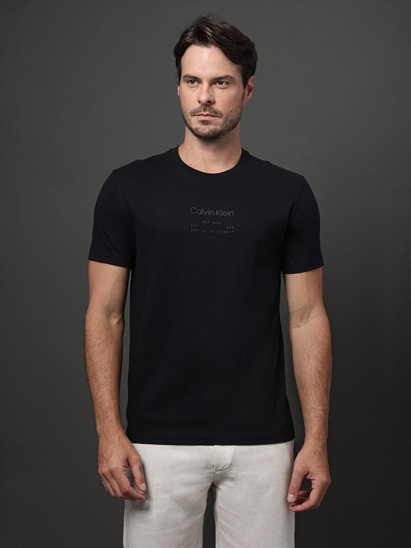 CAMISETA MASCULINA CALVIN KLEIN  LOGO ADDRESS