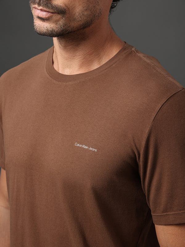 CAMISETA CALVIN KLEIN MASCULINA LOGO MINIMALISTA