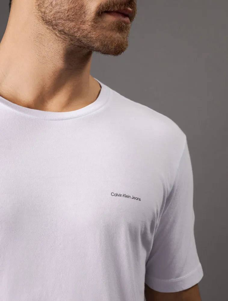 CAMISETA CALVIN KLEIN MASCULINA LOGO MINIMALISTA