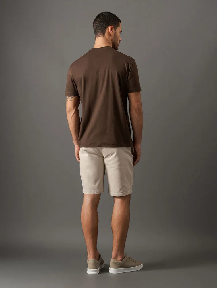 CAMISETA CALVIN KLEIN MASCULINA EMBOSSED COLOR MARROM