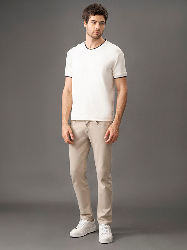 CAMISETA CALVIN KLEIN MASCULINA FRISO CONTRASTANTE
