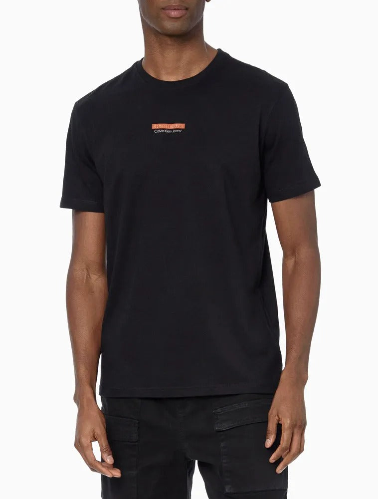 CAMISETA CALVIN KLEIN COPYRIGHT PRETO