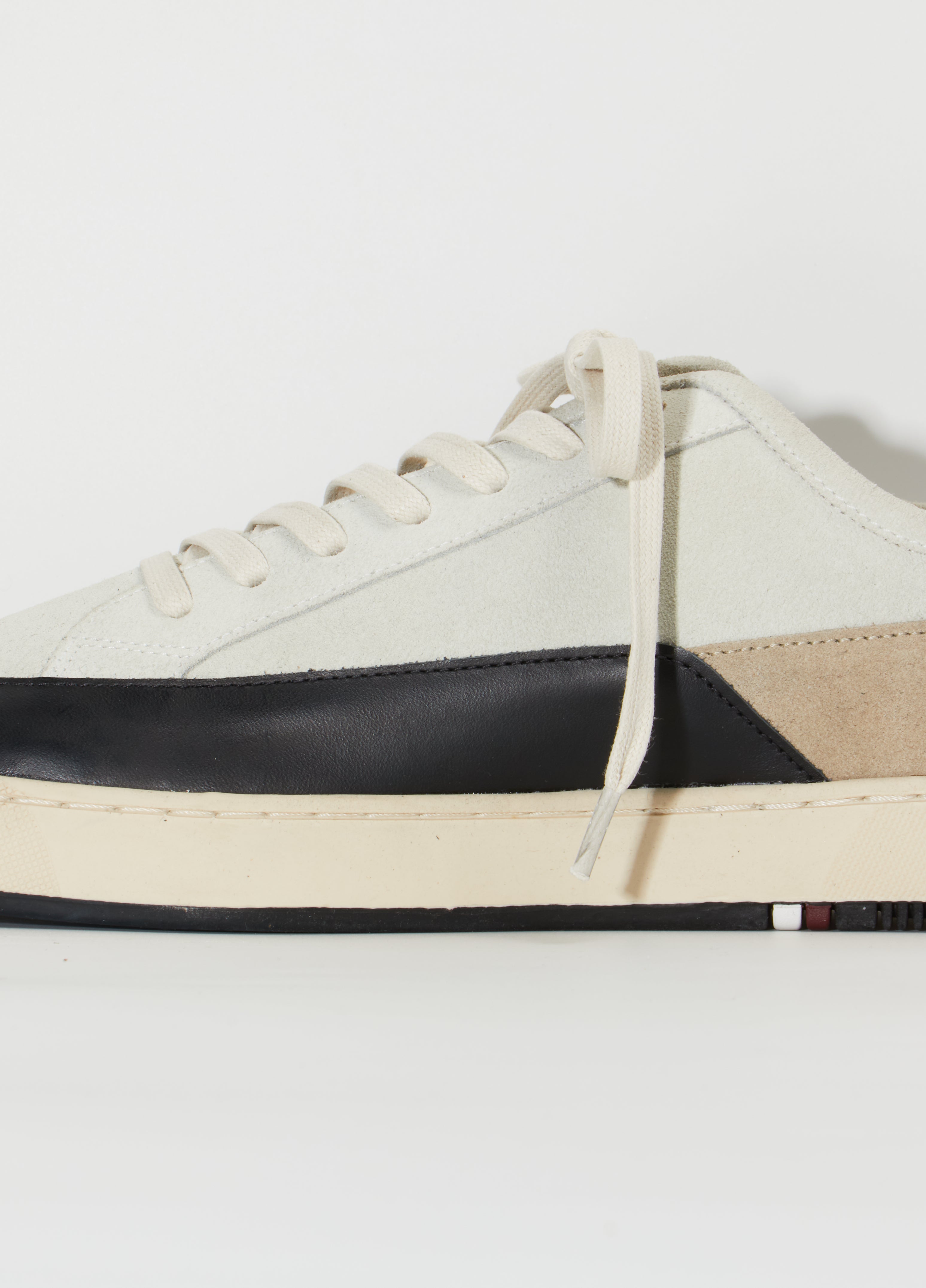 TENIS OSKLEN SOHO PIECES MASC CRU/PRETO/CAQUI