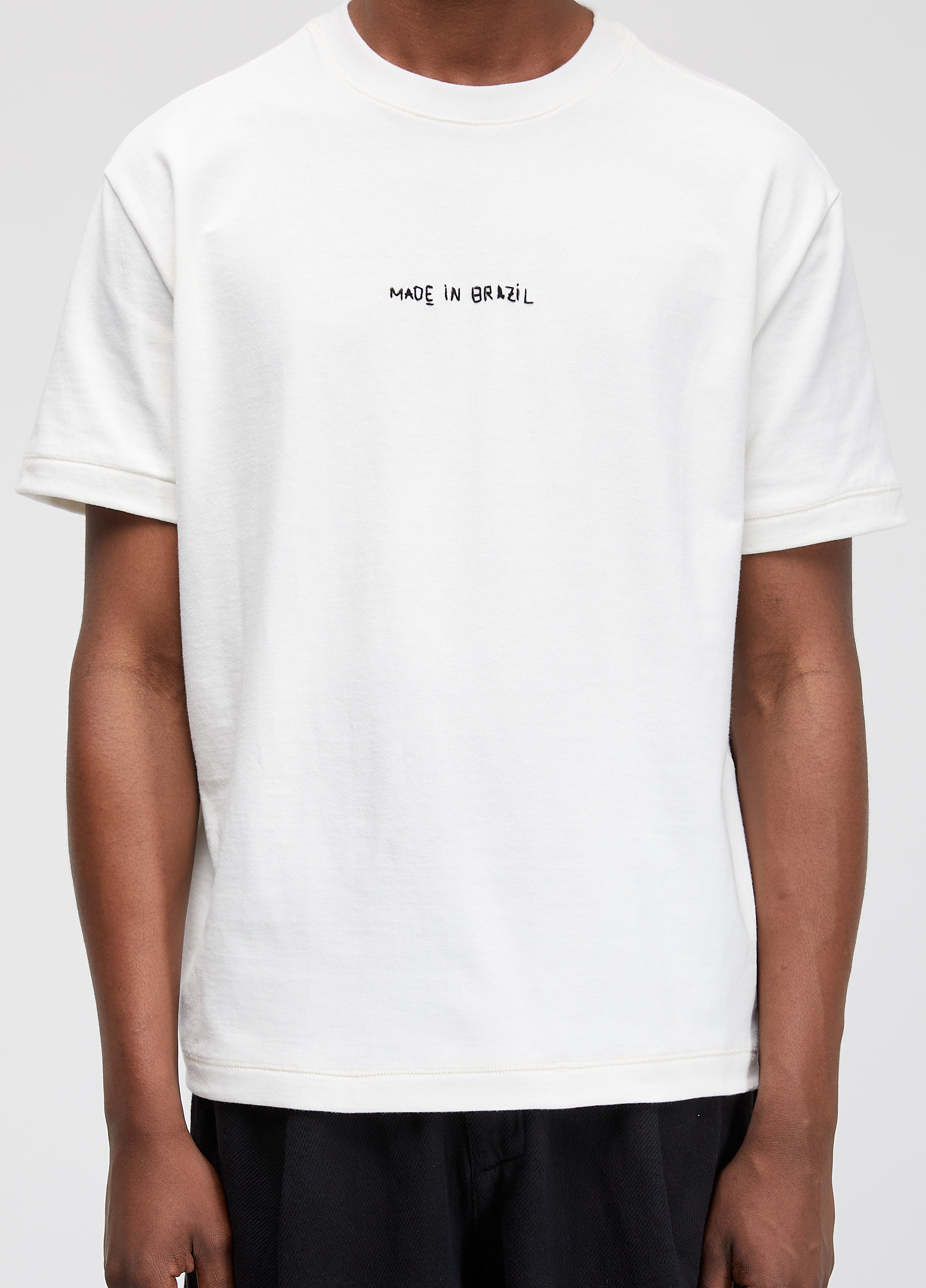 CAMISETA OSKLEN MADE IN BRAZIL BORDADO