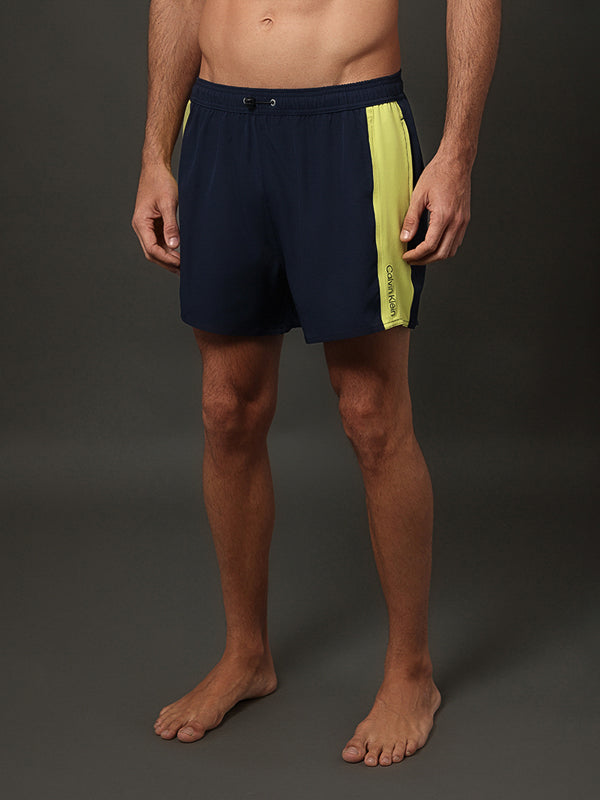 SHORTS CALVIN KLEIN MASCULINO SWIM RECORTES MARINHO