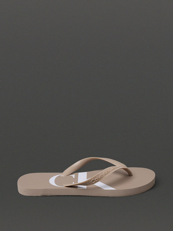 CHINELO CALVIN KLEIN MASCULINO LOGO CORRIDO