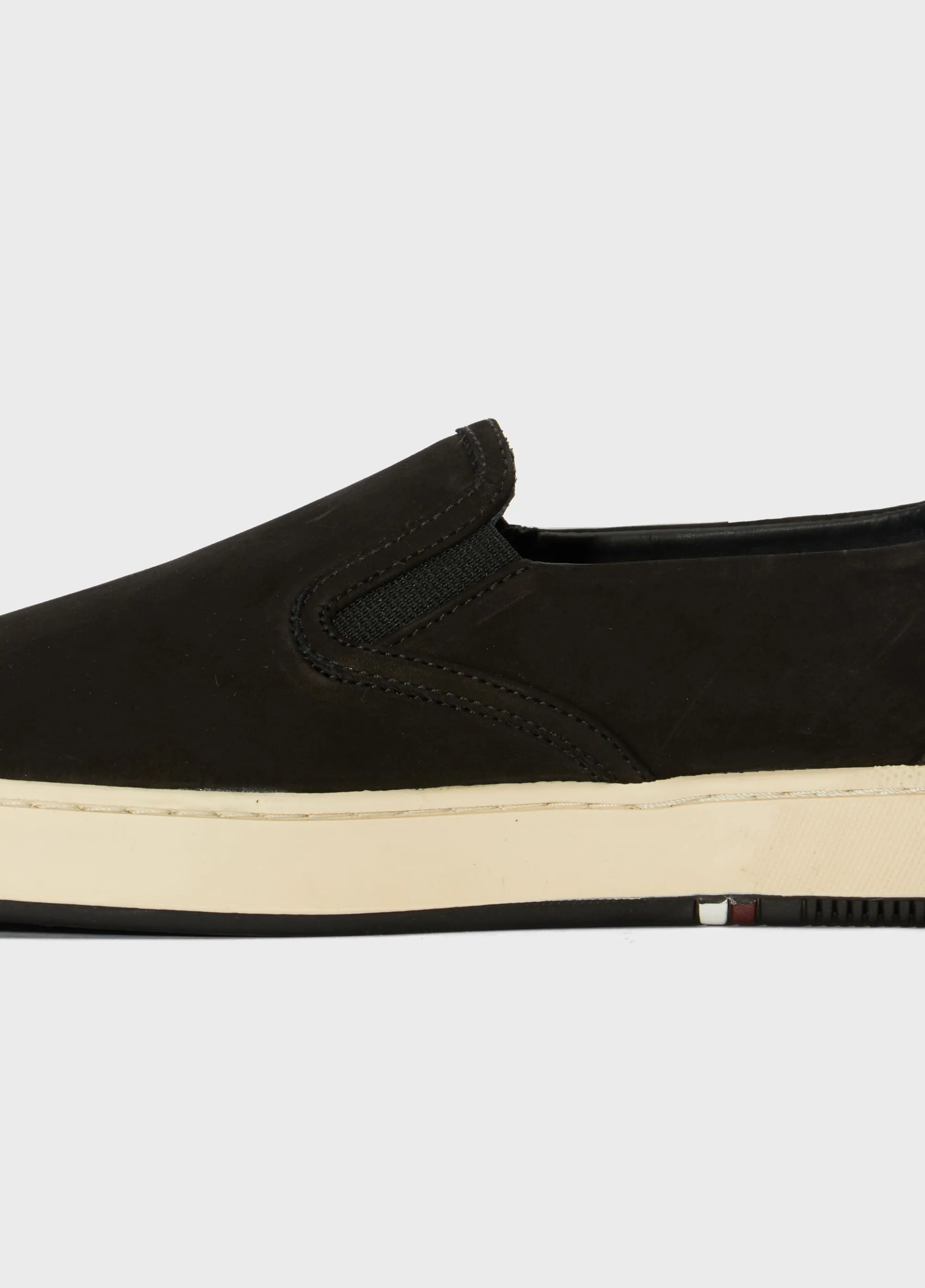 TENIS OSKLEN MASCULINO BOSSANOVA NOBUCK