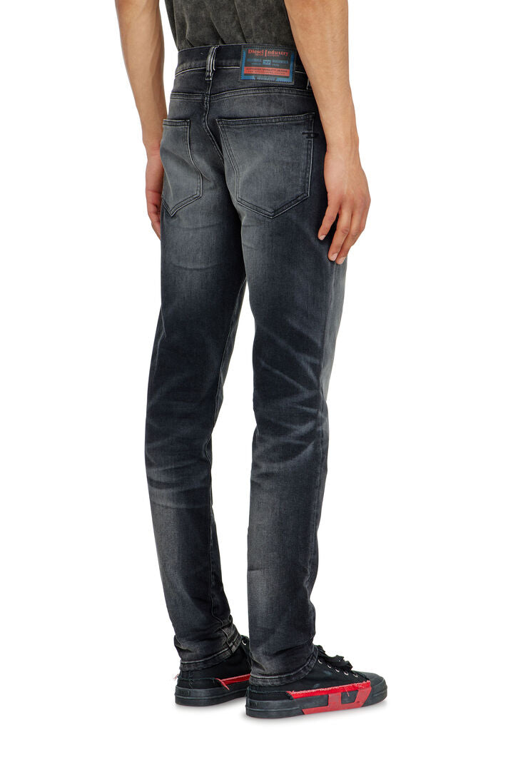 Calça Diesel Jeans Slim Fit 2019 D-strukt L.32
