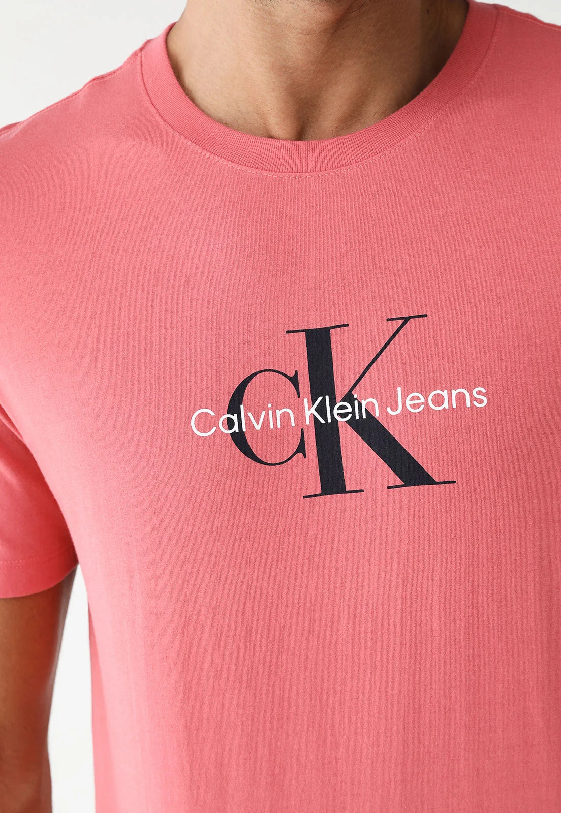 CAMISETA CALVIN KLEIN ISSUE ROSA