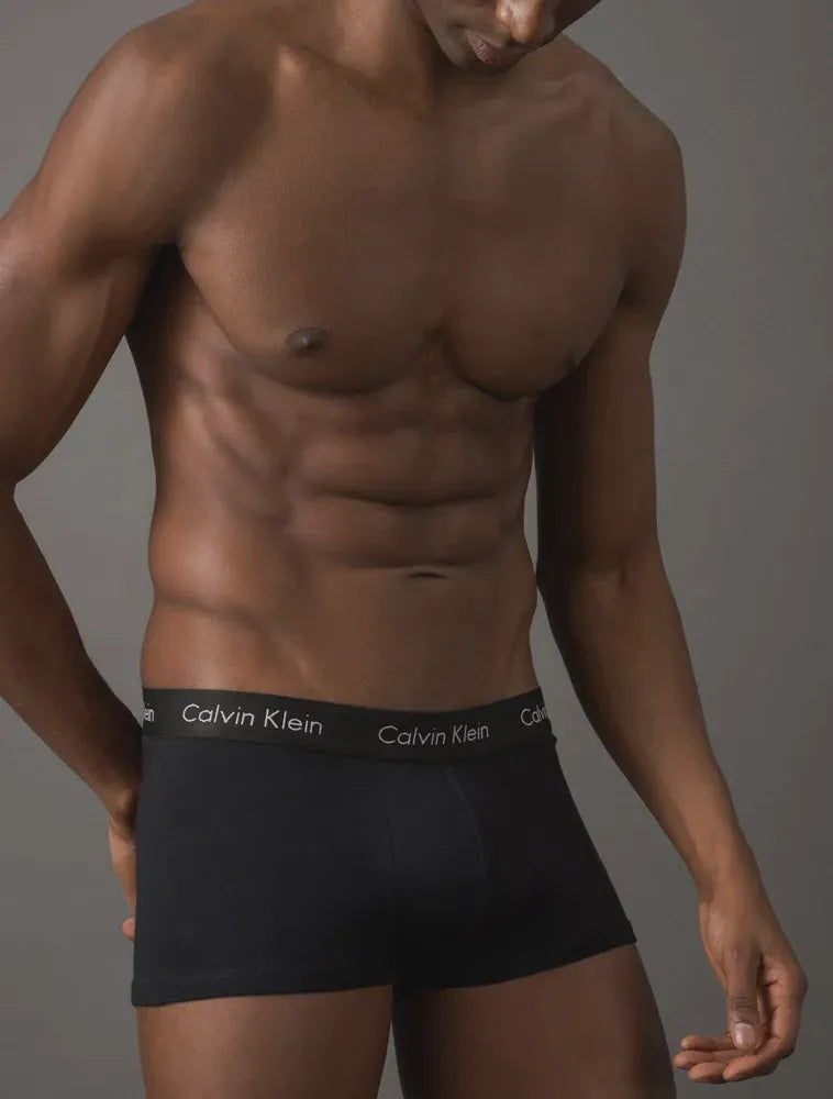 KIT 4 CUECAS CALVIN KLEIN LOW RISE TRUNK PRETO