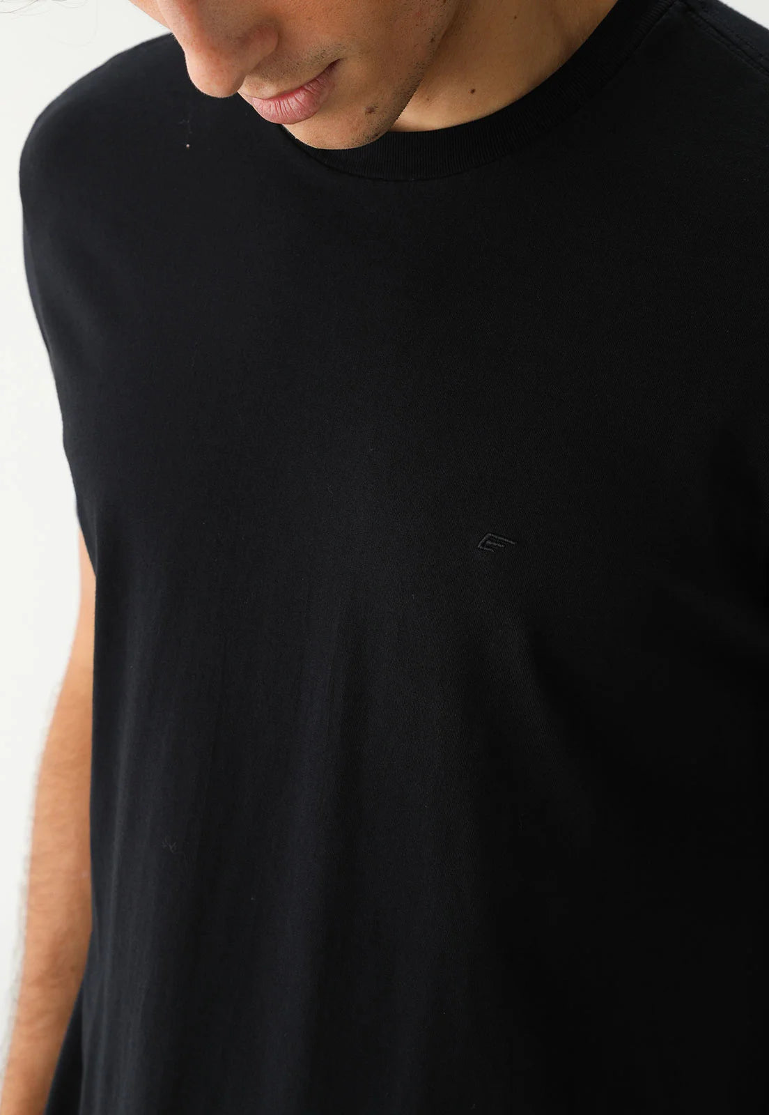 CAMISETA ELLUS BASICA EASA