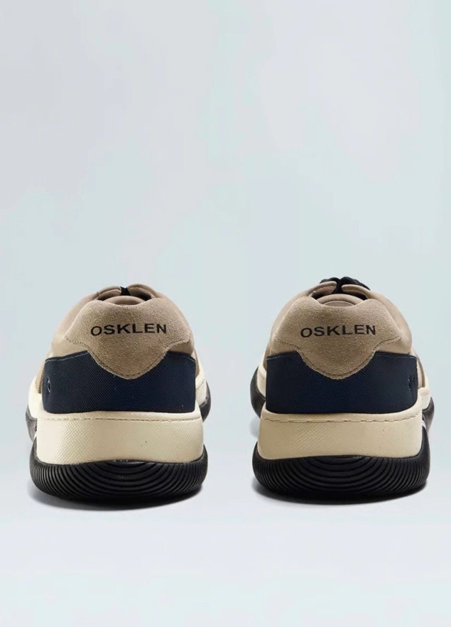 TENIS HYBRID LACES NOBUCK GELO