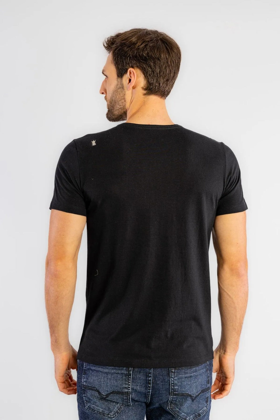 CAMISETA SERGIO K ART ELIZABETH PRETO