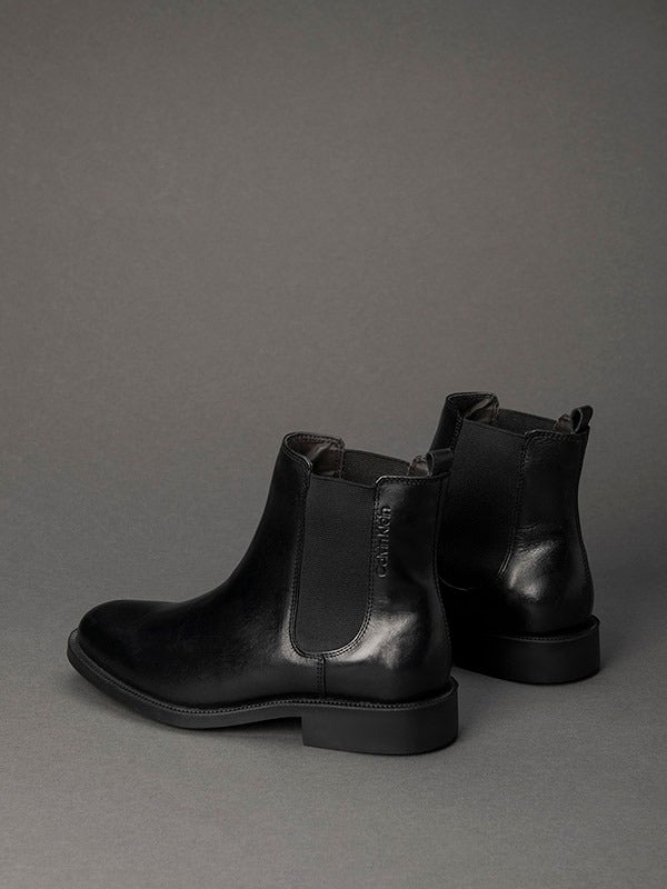 BOTA CHELSEA CALVIN KLEIN PRETO