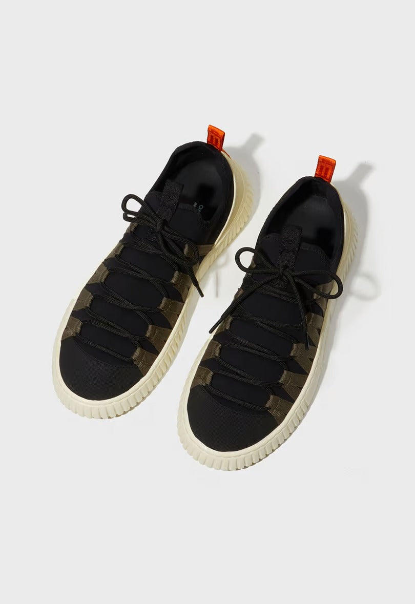 TENIS OSKLEN ARPX LOOP PRETO FOREST LARANJA