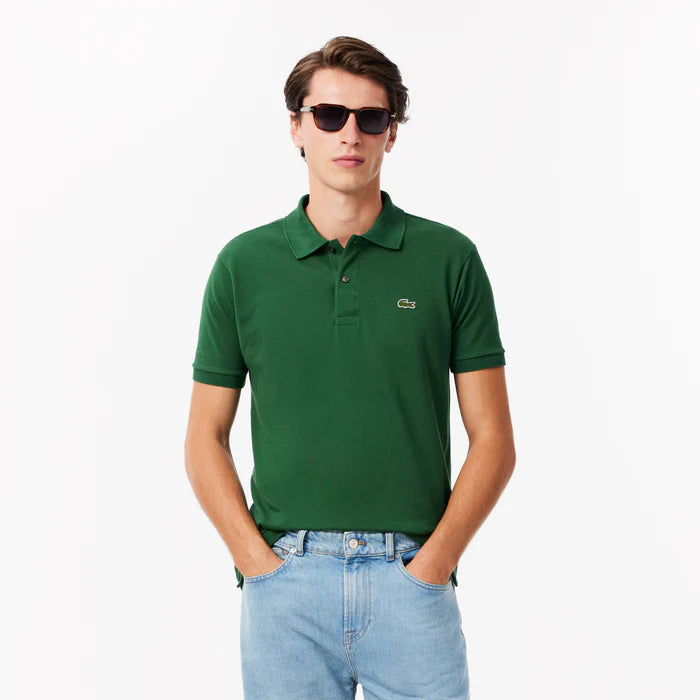 POLO LACOSTE ORIGINAL L.12.12 EM PIQUÉ DE ALGODÃO