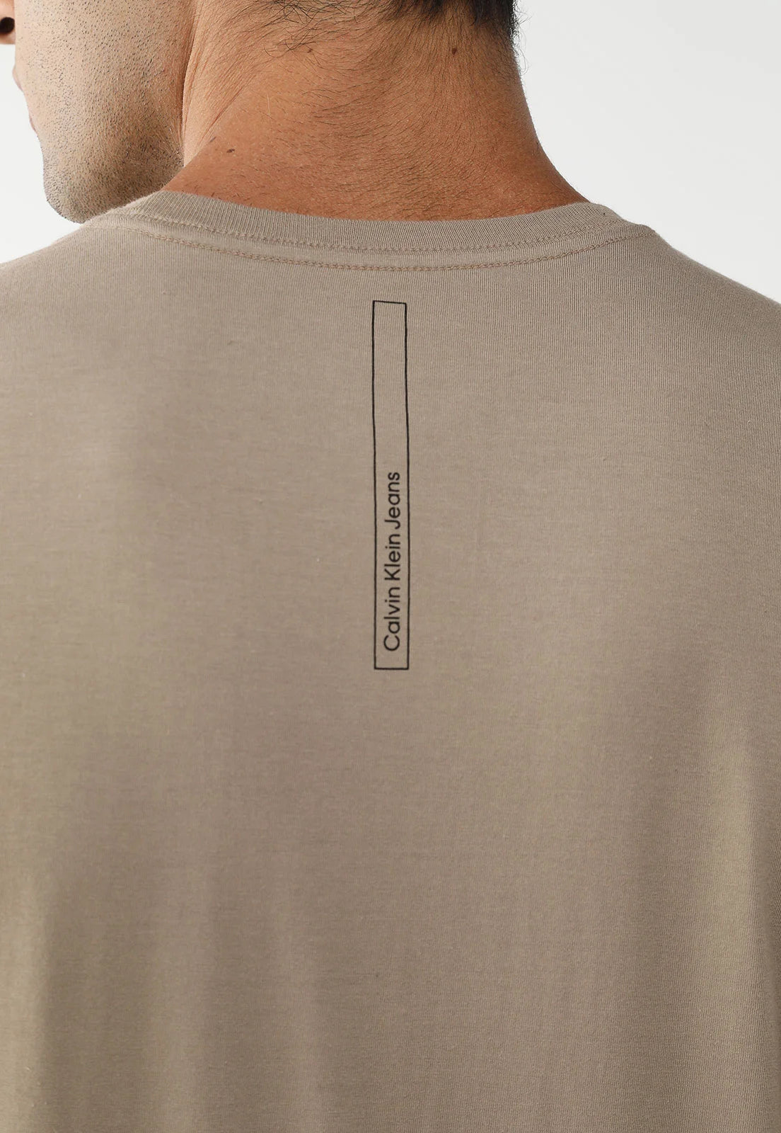CAMISETA CALVIN KLEIN MASCULINA NATURAL