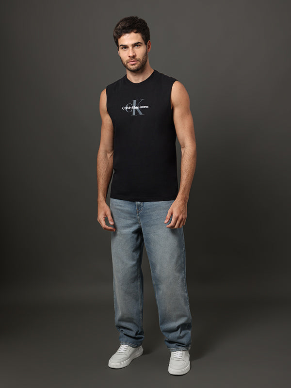 REGATA CALVIN KLEIN MASCULINA LOGO RE ISSUE