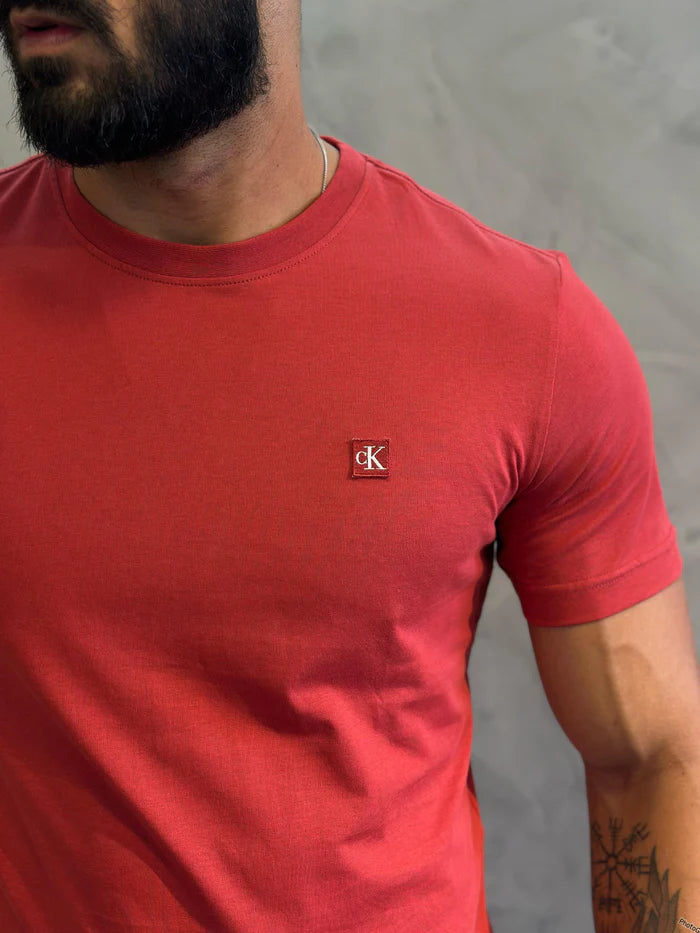 CAMISETA CALVIN KLEIN MINI PATCH