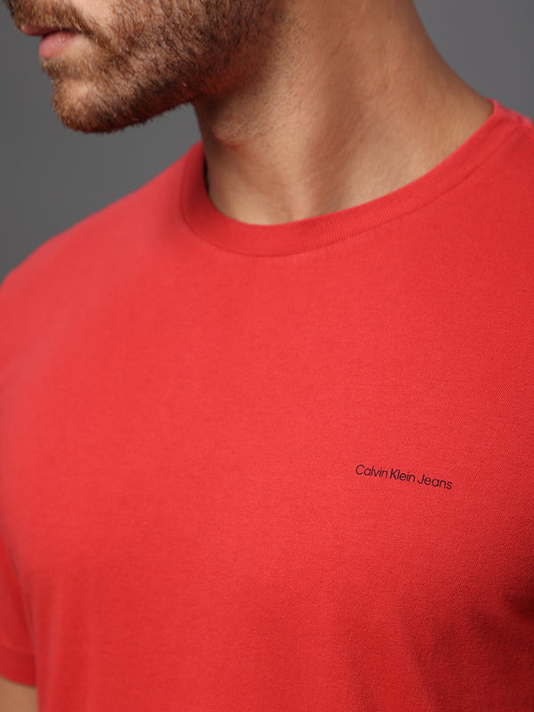 CAMISETA CALVIN KLEIN LOGO MINIMALISTA