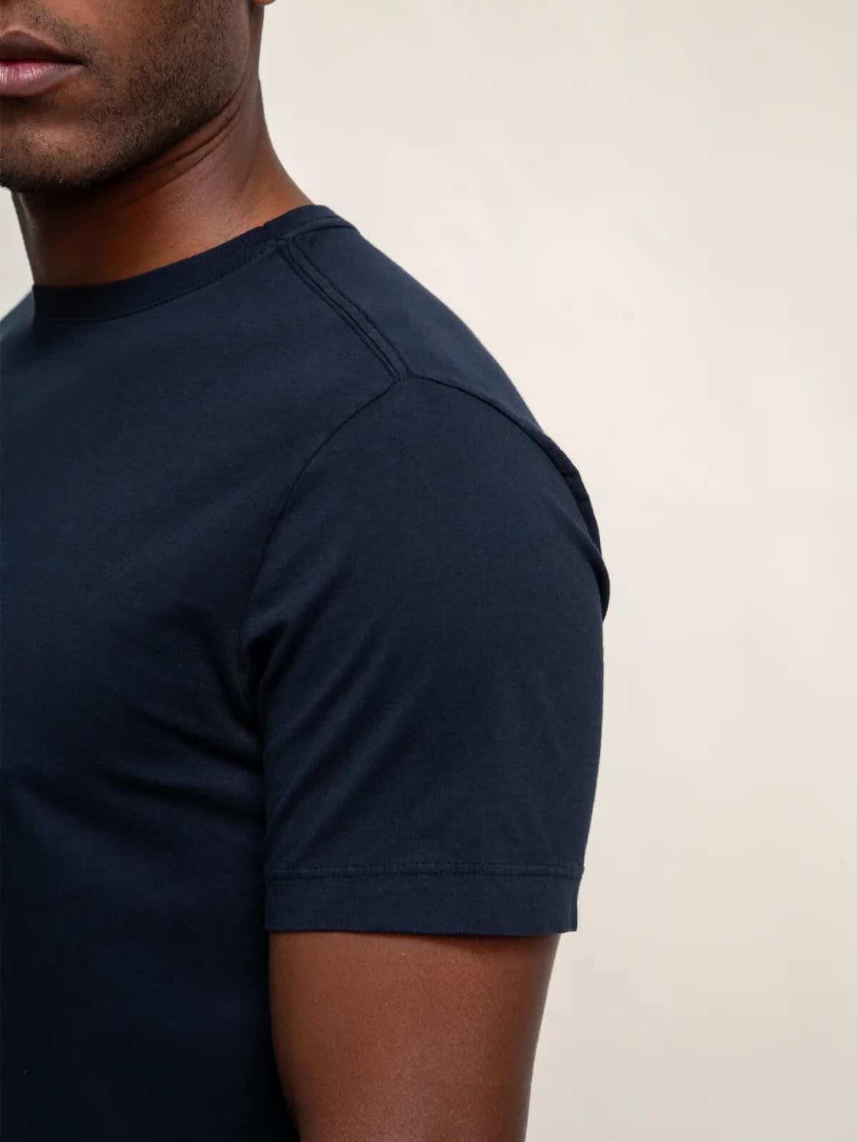 CAMISETA CALVIN KLEIN MASCULINA WINTER FLOWERS