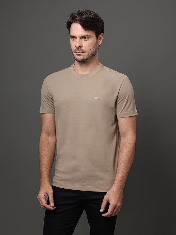 CAMISETA CALVIN KLEINK MASCULINA PIQUET PATCH BORRACHA