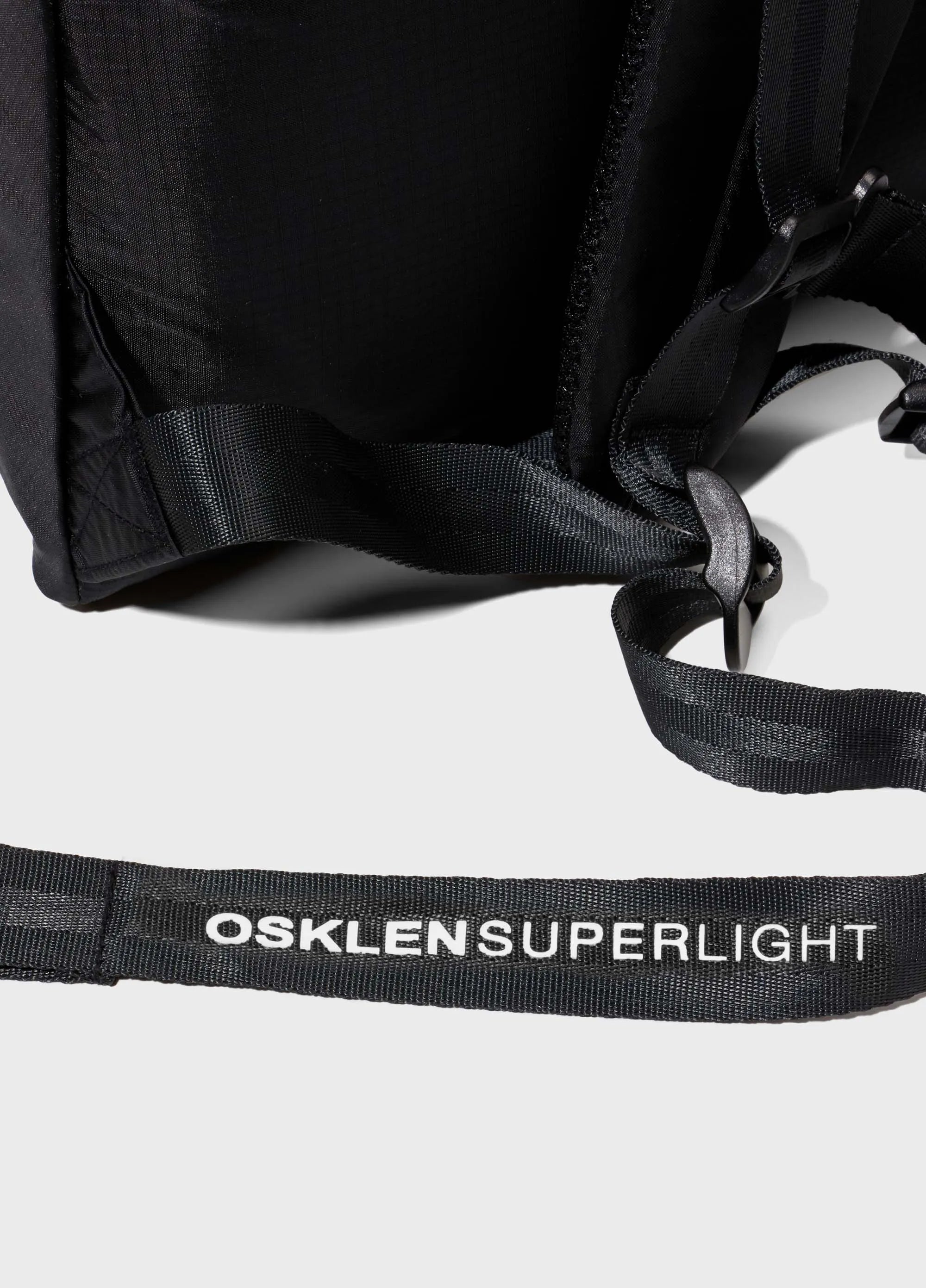 MOCHILA OSKLEN NYLON SUPER LIGHT