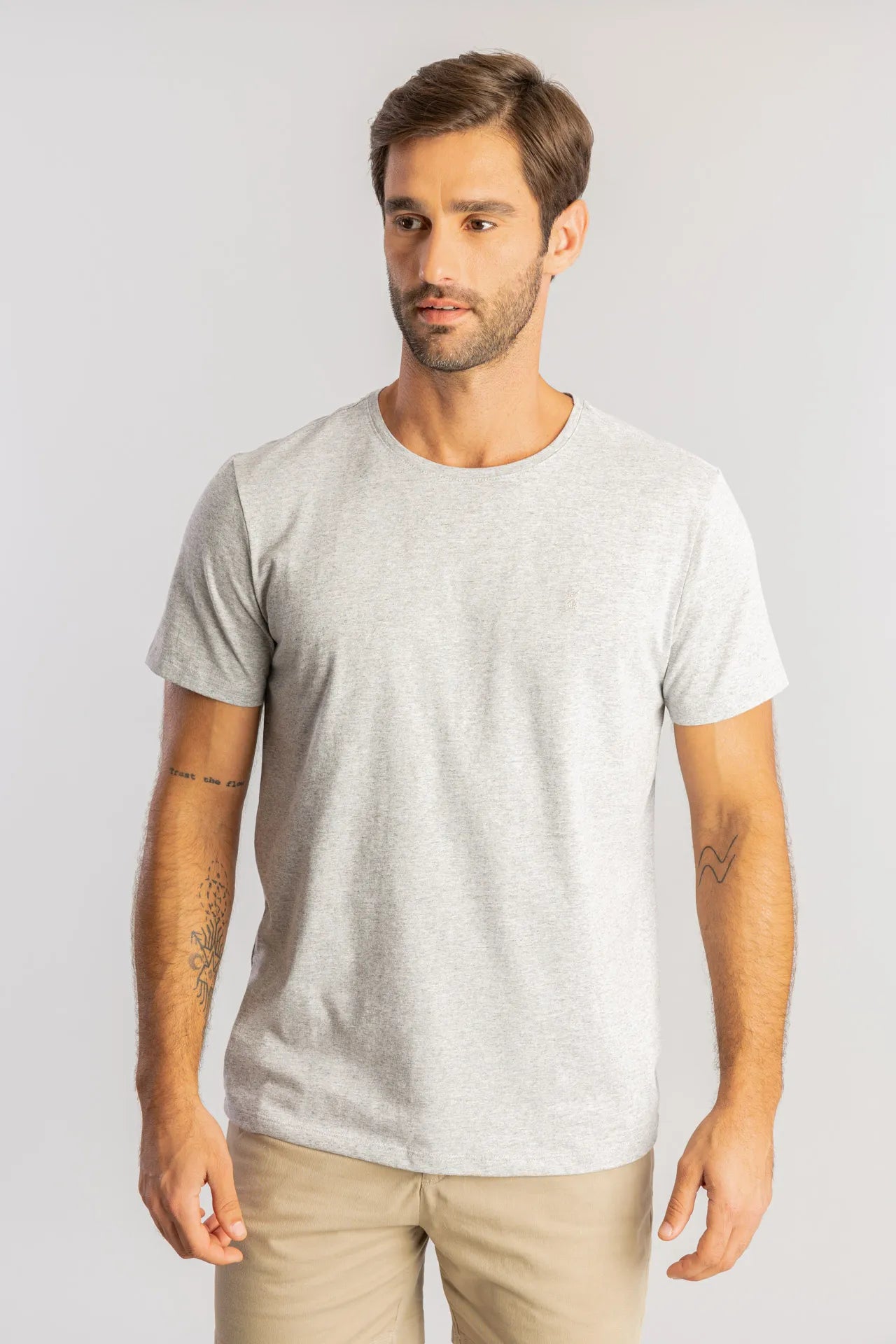 CAMISETA SERGIO K BASICA